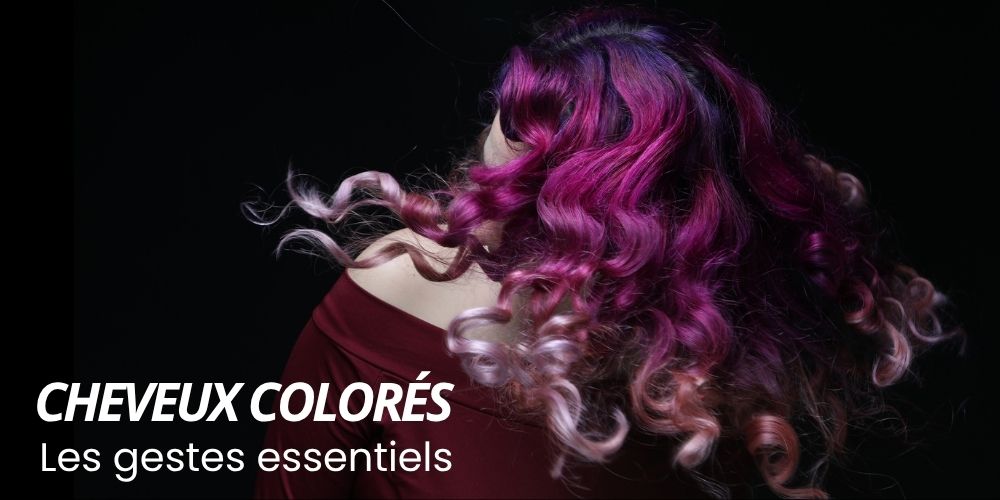 Cheveux colorés dans les tons de roses et rouges : Les gestes essentiels pour entretenir la coloration capillaire